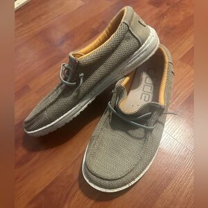 Hey Dude Kids Tan Loafers Y6-7